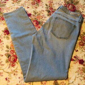 CALVIN KLEIN WOMENS ULTIMATE SKINNY LIGHT BLUE JEANS SIZE 10 - 32